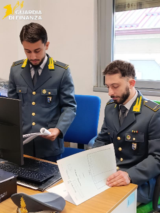 Truffa ai risparmiatori per oltre 2 milioni di euro, un arresto